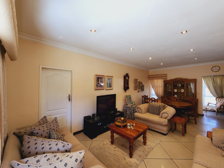 3 Bedroom Property for Sale in Grimbeeck Park North West